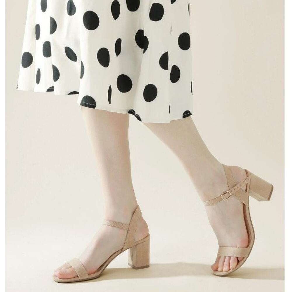 S. MSRP $69 NWB ELELAX NUDE CHUNKY BLOCK HEEL SANDALS ♡SIZE 8.5♡
